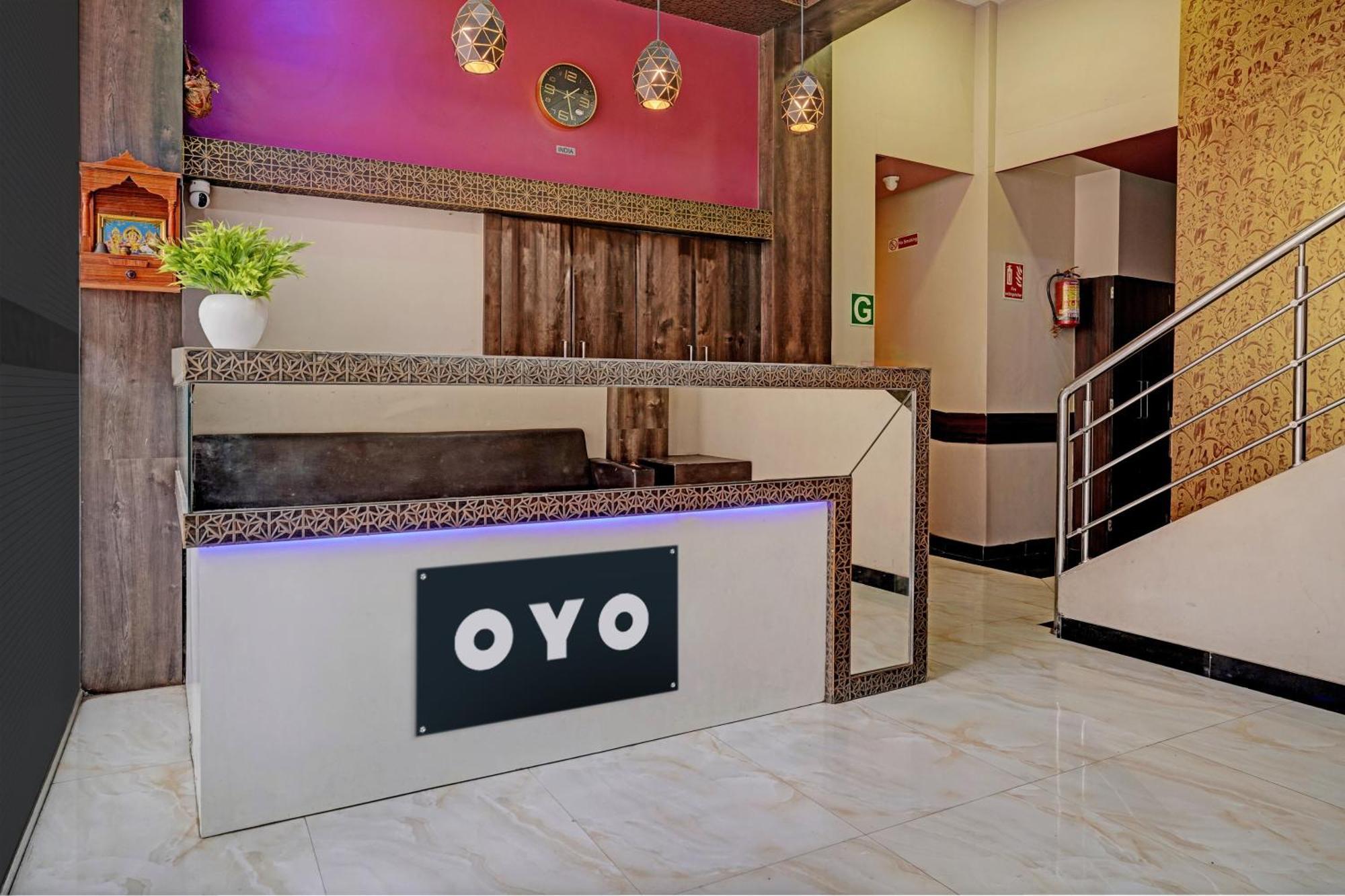 Oyo Hotel Blue Sapphire Residency Near Chhatrapati Shivaji International Airport Mumbai Exterior foto